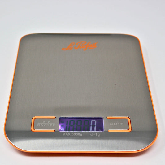 Le Parfait Scale